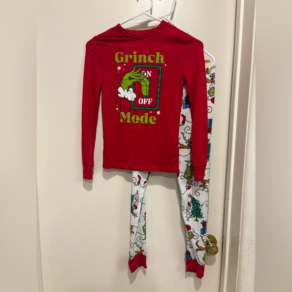 Dr. Seuss GrinchMode Kid Pajamas - ***Size 12 (YL) BUT top fits like small/med